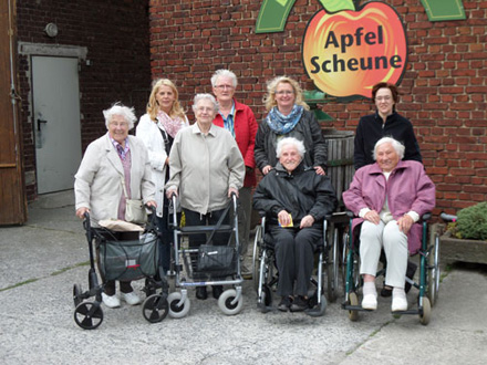 Besuch Apfel-Scheune